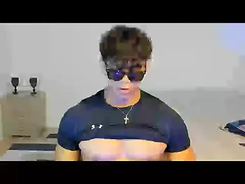 Snapshot of noahprada chatting on May 2026 03:47:01 AM noahprada online show from May 2026 03:47:01 AM