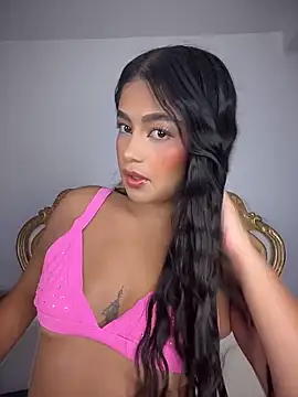 Snapshot of EvasBlazeXXX chatting on May 2026 01:05:02 PM EvasBlazeXXX online show from May 2026 01:05:02 PM