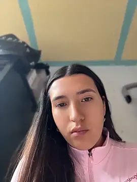 Alix Rousses20 online show from May 2026 04:14:02 PM