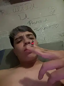 Chrivagg online show from April 2026 04:38:01 AM