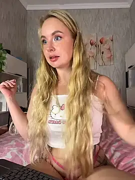 Kitty-Kelsi online show from June 2026 08:19:01 AM