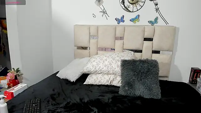 EstebanGarrido  online show from May 2026 03:12:01 AM