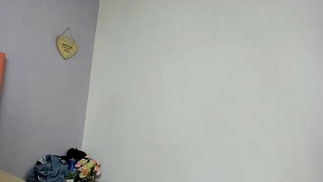 roxanneowens online show from May 2026 12:12:02 PM