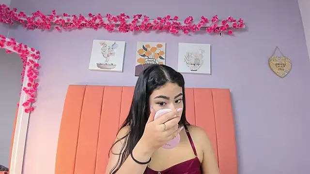 roxanneowens online show from May 2026 12:13:01 PM