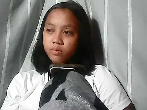 Yours AsianPinayGirl18 online show from June 2026 08:58:01 PM