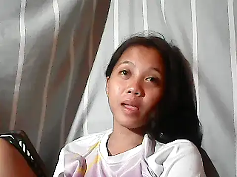 Snapshot of Yours_AsianPinayGirl18 chatting on June 2026 11:29:02 PM Yours AsianPinayGirl18 online show from June 2026 11:29:02 PM