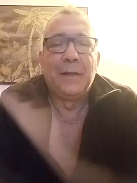 Soloyan online show from December 2024 06:17:02 AM