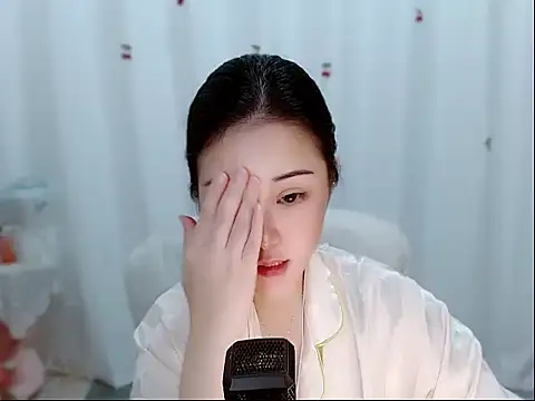 Amy-cnbaby online show from May 2026 04:07:02 AM