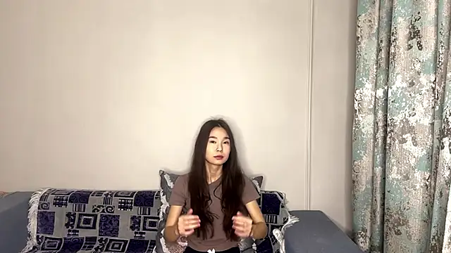 Snapshot of marri_bunny chatting on May 2026 05:04:01 AM marri bunny online show from May 2026 05:04:01 AM