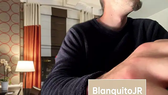 Alexitoonene online show from May 2026 10:32:01 AM