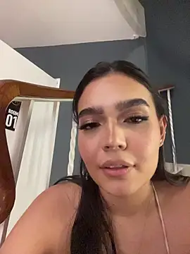 miadecker online show from July 2026 12:01:02 PM