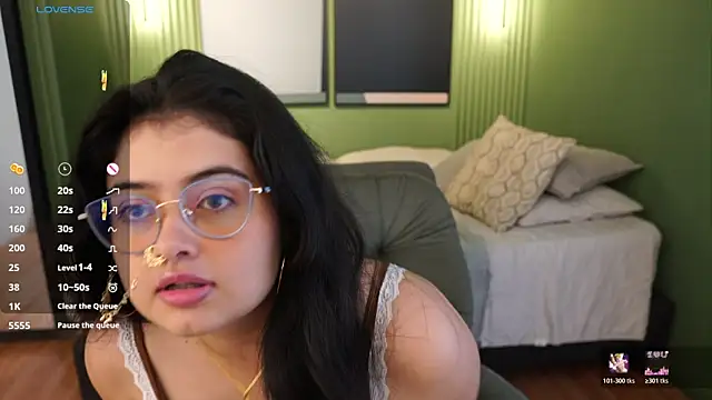 Madison Flame online show from June 2026 04:11:01 PM
