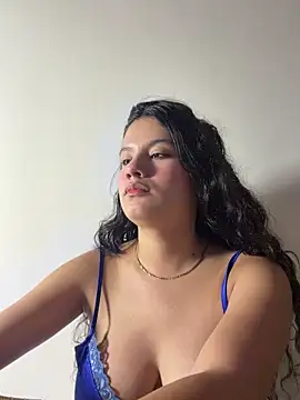 Miasecret18 online show from May 2026 04:07:02 AM