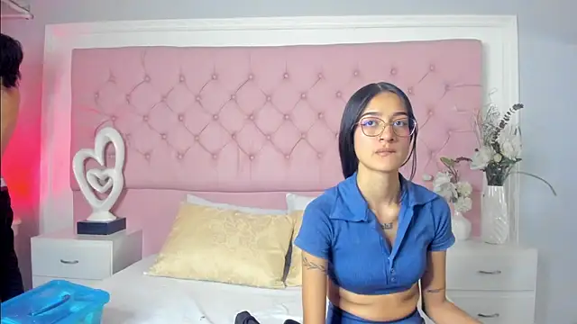 SarahDoll   online show from May 2026 12:56:02 PM