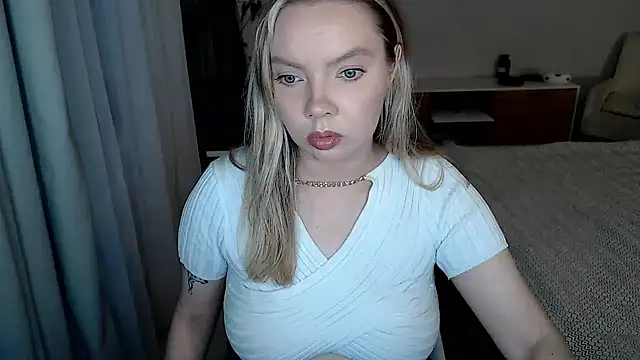 PolinaXXXXXJones online show from June 2026 05:35:02 PM