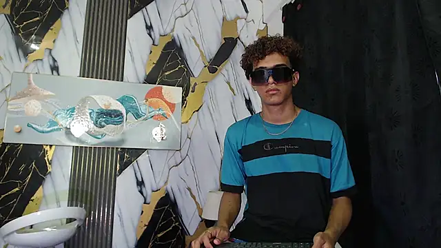 GOLDEN 2026 online show from June 2026 07:27:02 PM