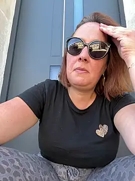 Snapshot of zelda252 chatting on July 2026 11:05:01 AM zelda252 online show from July 2026 11:05:01 AM