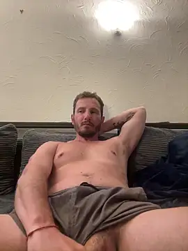 Oliverhnt online show from May 2026 10:05:01 PM