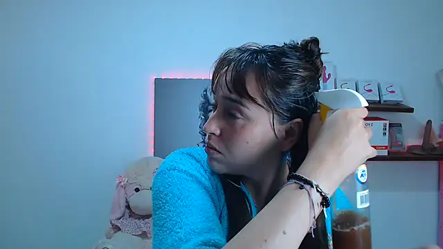 anyela bubble18 online show from July 2026 11:30:02 PM