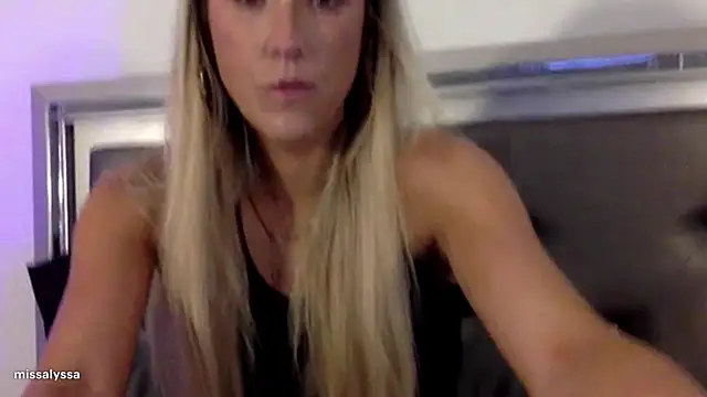 Misss alyssaaa online show from June 2026 04:02:02 AM