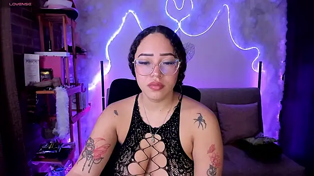 liz martins1 online show from May 2026 01:55:01 AM