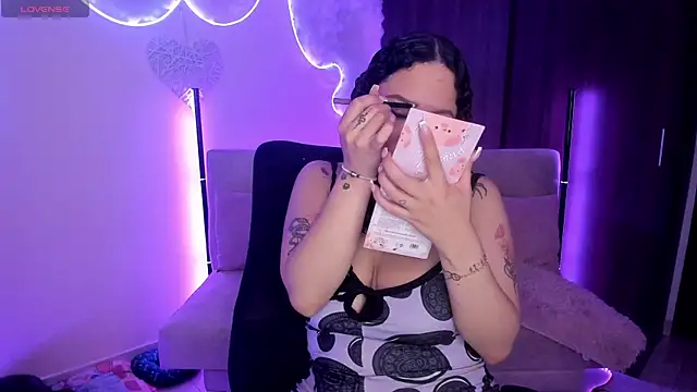 liz martins1 online show from June 2026 02:25:01 AM