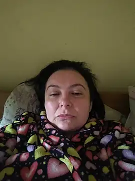 EmmaEmmy40 online show from May 2026 04:34:01 PM