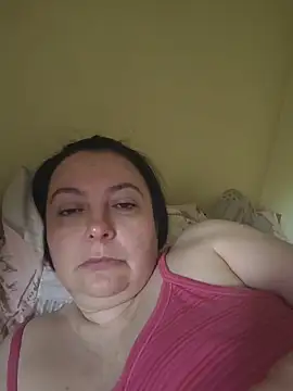 EmmaEmmy40 online show from June 2026 03:47:01 PM