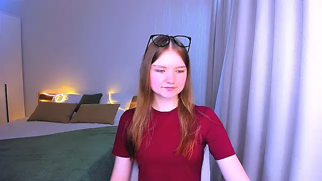 LookEva online show from June 2026 04:12:02 AM