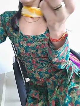 zoya baby  online show from June 2026 02:17:01 AM