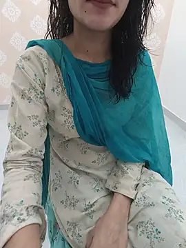 zoya baby  online show from July 2026 05:49:02 AM