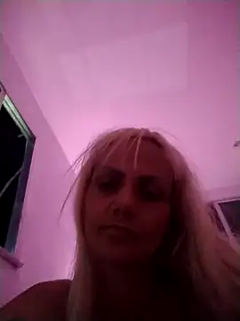 CopacabanaBlondgirl online show from May 2026 05:45:02 AM