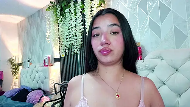Zaira bonny online show from June 2026 03:02:01 PM