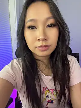 petiteTai online show from May 2026 08:52:01 AM