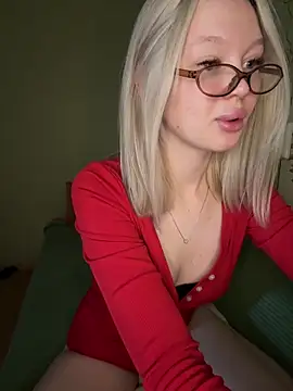 Velvet Doll  online show from May 2026 04:31:02 AM