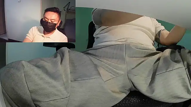 mrcake666 online show from May 2026 04:36:01 PM
