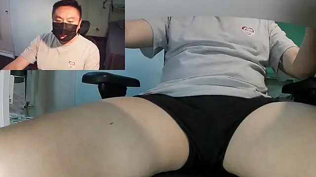 mrcake666 online show from May 2026 12:45:02 PM