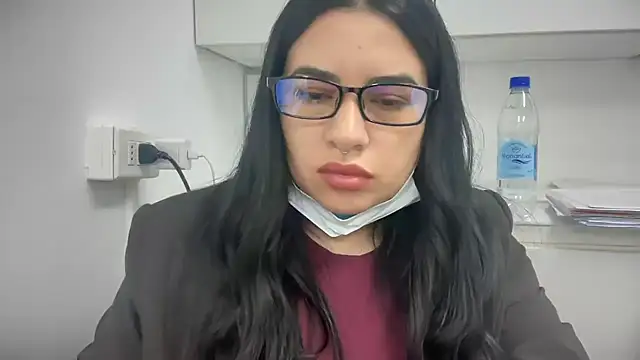 gigi333336 online show from June 2026 08:08:01 PM