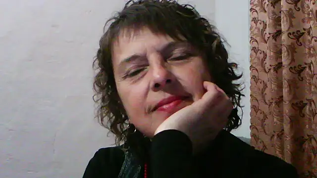 Snapshot of ElizabethGorden chatting on May 2026 06:38:01 PM ElizabethGorden online show from May 2026 06:38:01 PM