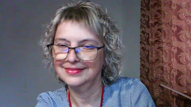 Snapshot of ElizabethGorden chatting on June 2026 01:10:02 PM ElizabethGorden online show from June 2026 01:10:02 PM