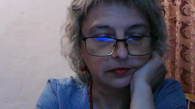 Snapshot of ElizabethGorden chatting on June 2026 05:37:01 PM ElizabethGorden online show from June 2026 05:37:01 PM
