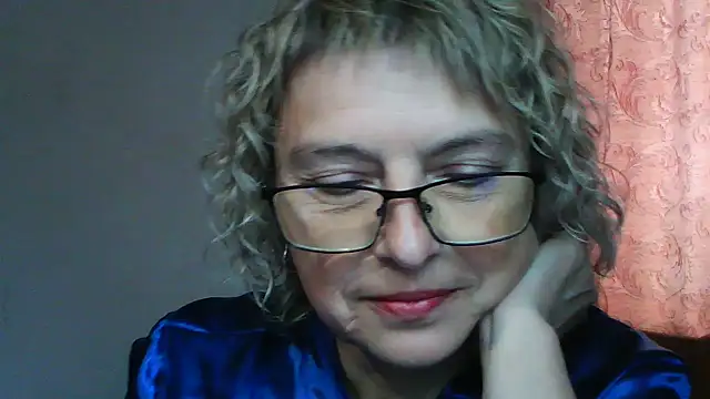 Snapshot of ElizabethGorden chatting on June 2026 05:43:02 AM ElizabethGorden online show from June 2026 05:43:02 AM