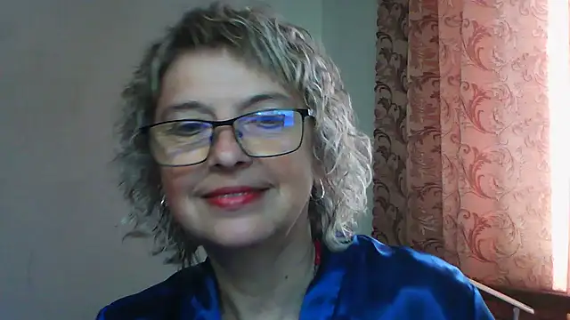 Snapshot of ElizabethGorden chatting on June 2026 05:43:01 AM ElizabethGorden online show from June 2026 05:43:01 AM