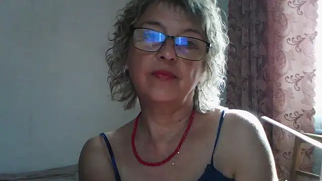 Snapshot of ElizabethGorden chatting on July 2026 05:35:01 AM ElizabethGorden online show from July 2026 05:35:01 AM