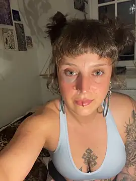 EmilieBraun online show from May 2026 08:39:01 PM
