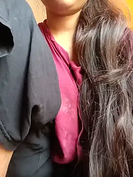 Snapshot of Life_Of_Diya chatting on May 2026 01:57:16 AM Life Of Diya online show from May 2026 01:57:16 AM