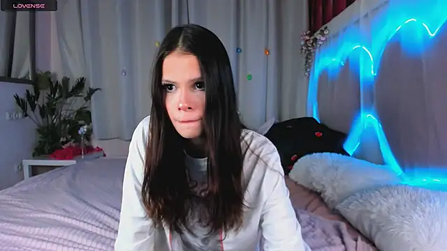 MaddyFever online show from June 2026 01:14:01 PM