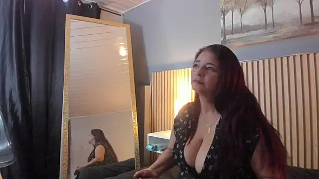 Snapshot of rosse_m1 chatting on May 2026 12:32:01 PM rosse m1 online show from May 2026 12:32:01 PM