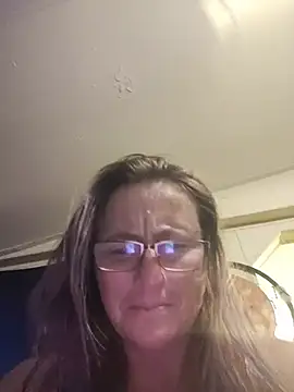 Queenle91 online show from May 2026 11:45:02 PM