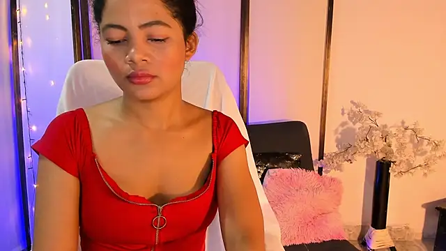EmmaRay3 online show from June 2026 10:51:02 AM